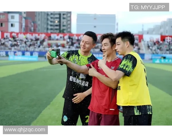 提升足球技能的训练动作全解析助你成为场上明星